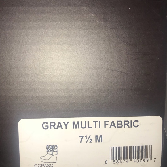 Guess Wedge Boot in Gray. EUC. Only worn once. - Picture 4 of 4